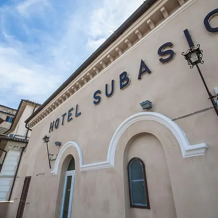 Hotel Subasio-2